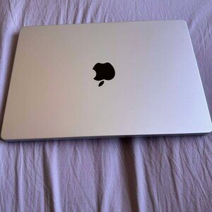 Macbook Pro 14” 2021 1TB SSD 16GB RAM 10 Core - MDM